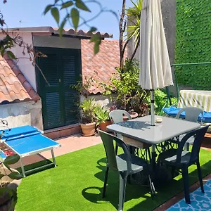Bed & Breakfast Casa Lego Small With Terrace